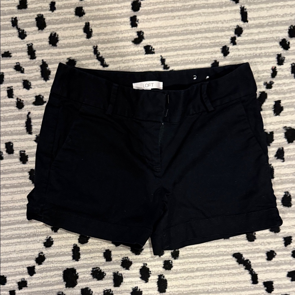 LOFT Black Women's Shorts